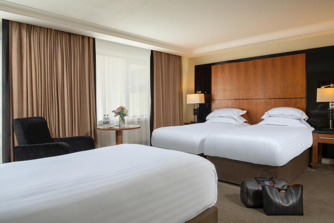 เดอะ กัลมอนต์ โฮเต็ล แอนด์ สปา Hotel กัลเวย์ ภายนอก รูปภาพ