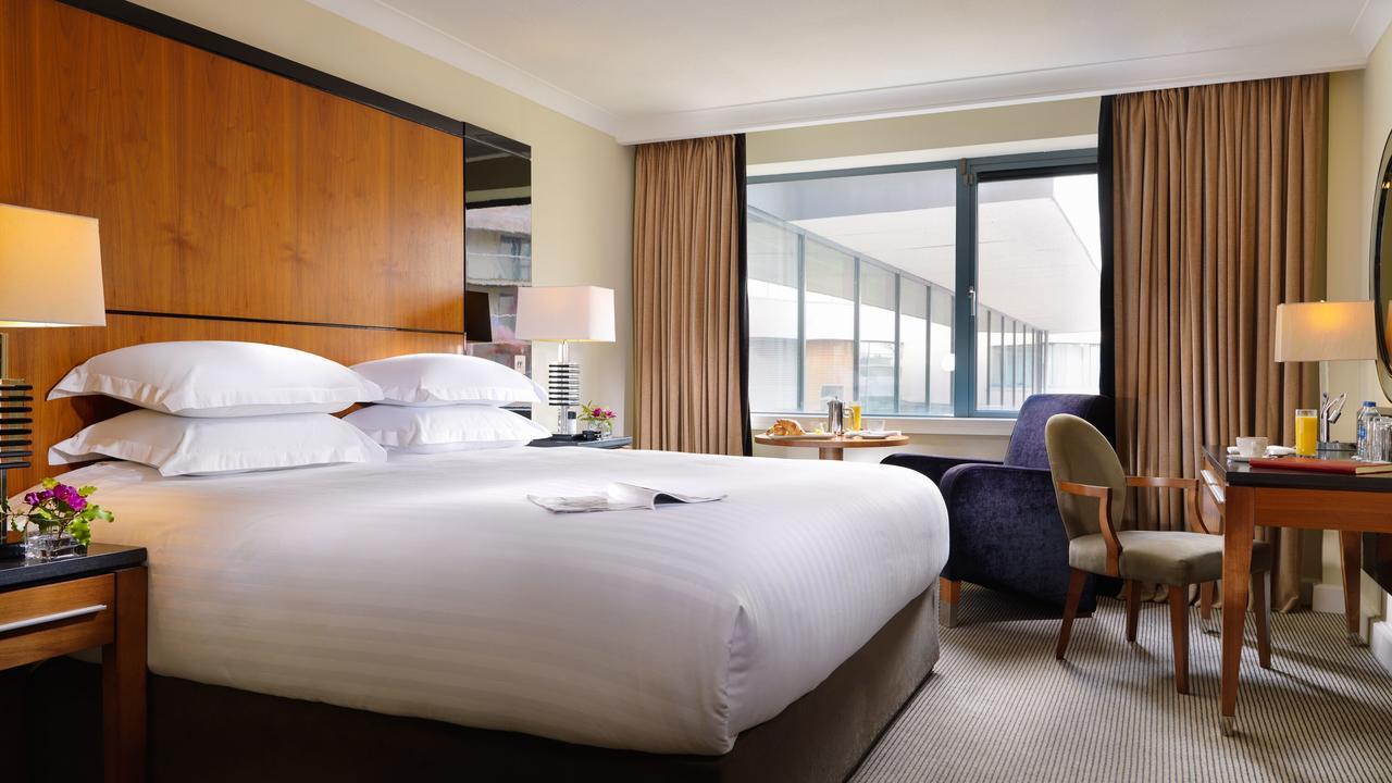 เดอะ กัลมอนต์ โฮเต็ล แอนด์ สปา Hotel กัลเวย์ ภายนอก รูปภาพ